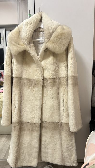 Продам шубу новая