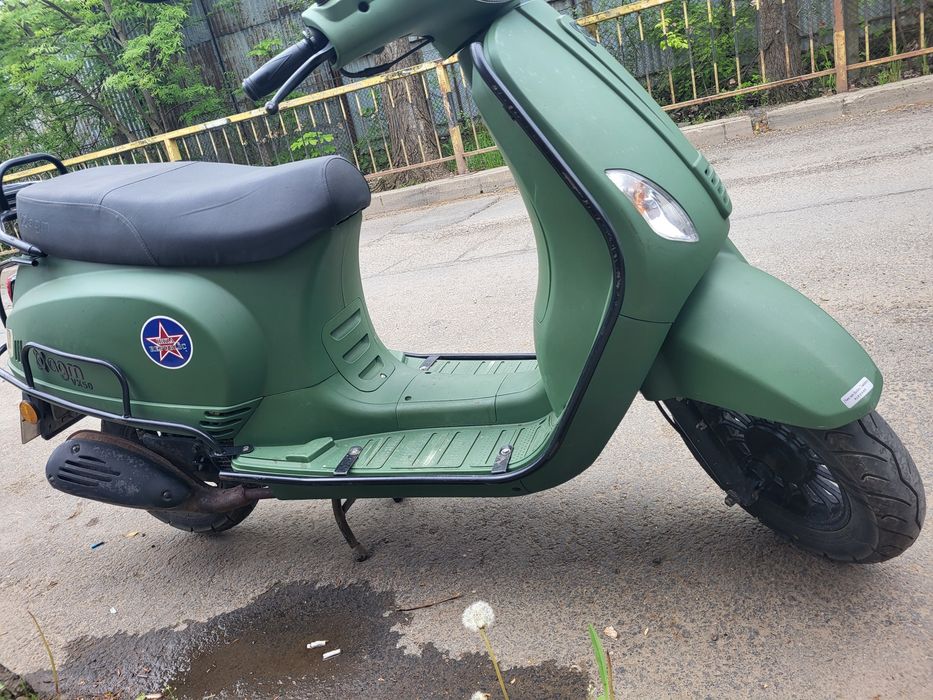 Vand scuter agm fara permis 50cc