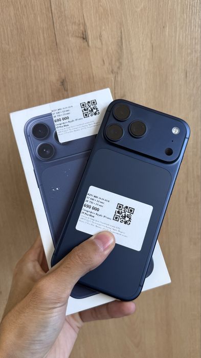 iPhone 17 pro max / 100% 256 gb 8 цикл Esim