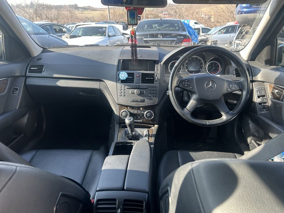 Mercedes W204 2.2CDI 651,  170кс. 2011г. - НА ЧАСТИ
