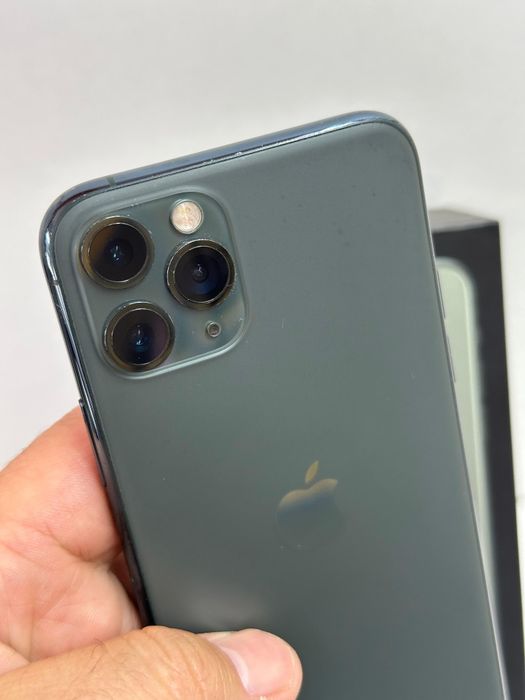 Продам Айфон 11 Pro 256г