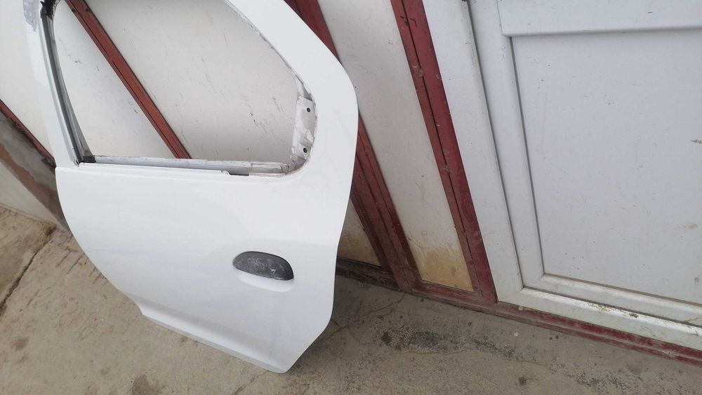 Vind use stingă Logan 2 2013 2020 alb 369