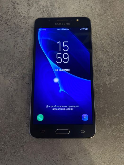 Продам Самсунг J5