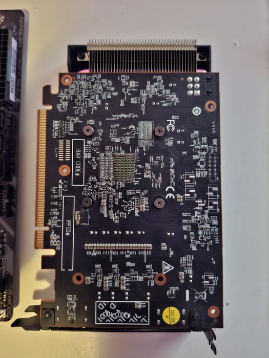KIT B365M D2V + I5-9600K + RX 6500 XT