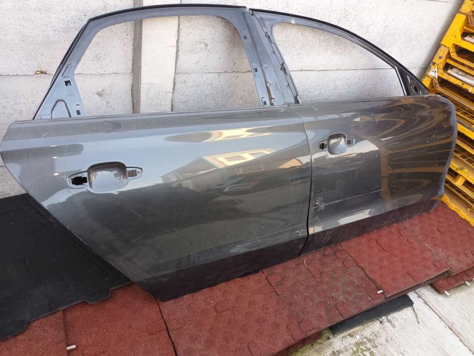 Usa usi dreapta audi a8 d4 4H