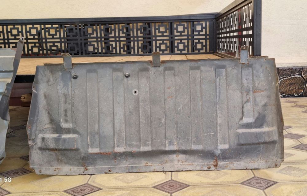 Sotiladi Damasdiki 100$