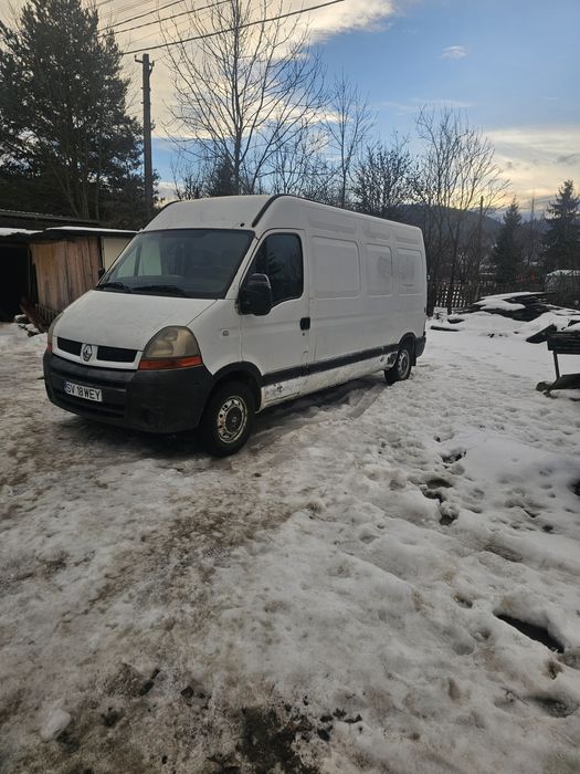 Vând renault master
