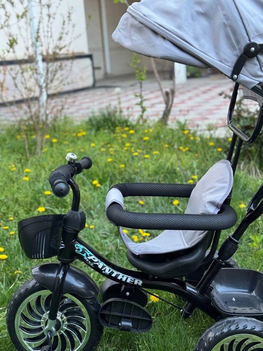 Yozgi soyabonli 3 g'ildirakli velosiped