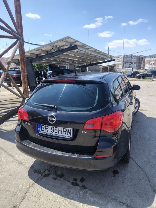 OPEL Astra 2012 — imagine 3