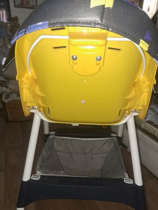 Продаеться Детский стул.