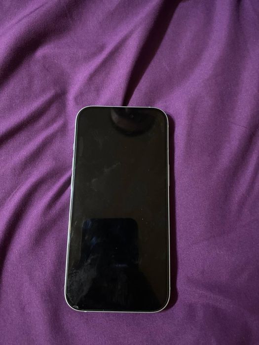 Продаю айфон 15 в идеальном состояние