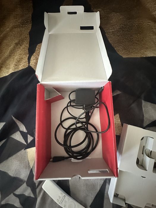 Nintendo switch Oled 64GB+Игра+Калъф