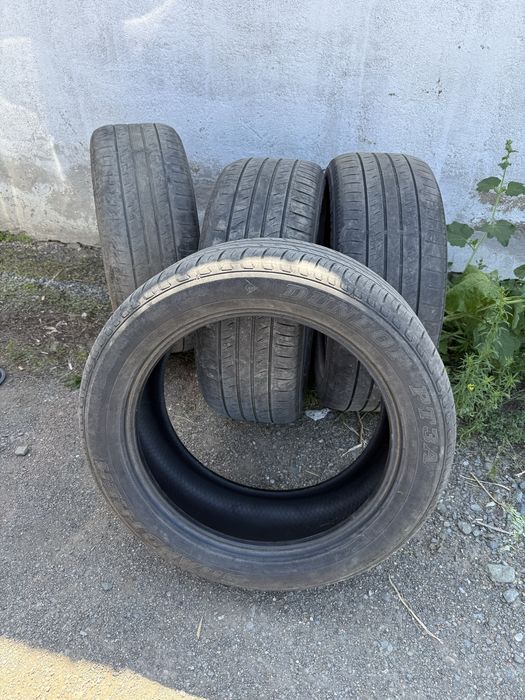 Продам шины Dunlop