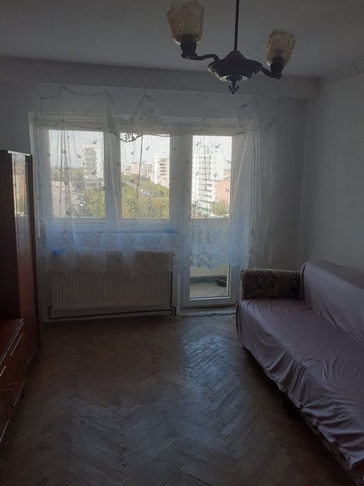 Chirie apt 2 camere