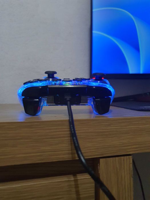 USB жичен геймпад за PC и Android