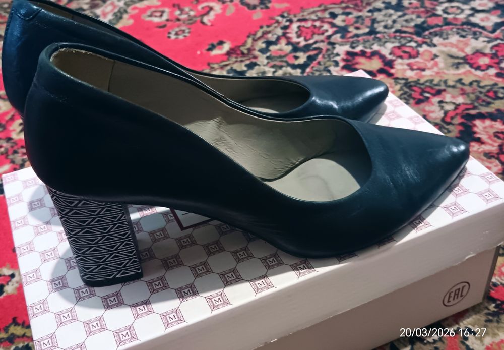 Продам Туфли женские 4