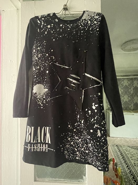 Продам платье на девочку