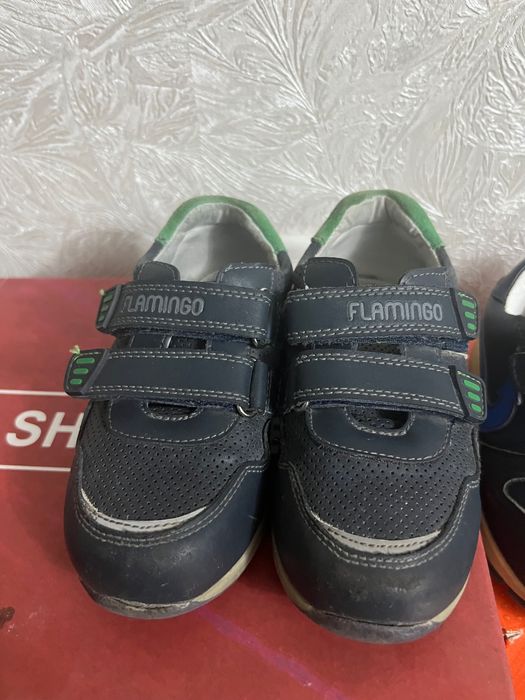 Детская обувь кроссовки