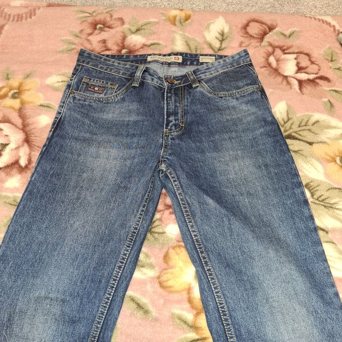 Продам Джинсы Regass