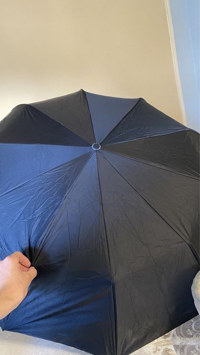 Продам зонтик в хорошым качестве