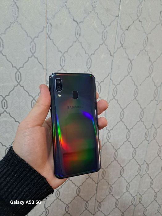 Samsung A40 ideal