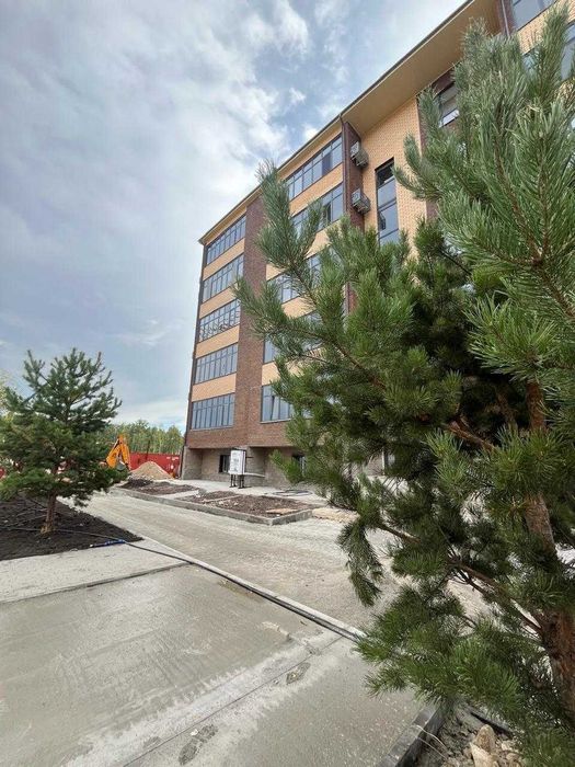 Продается квартира в современном Жилом Комплексе.