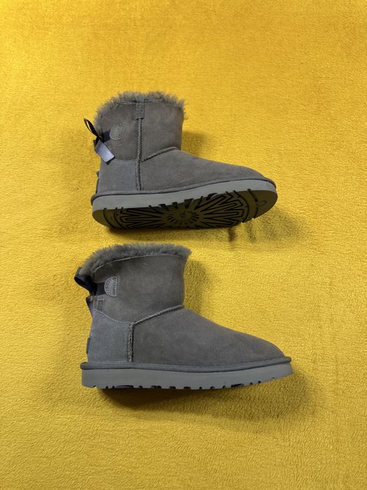 Ugg Mini Bailey Bow 36 noi new