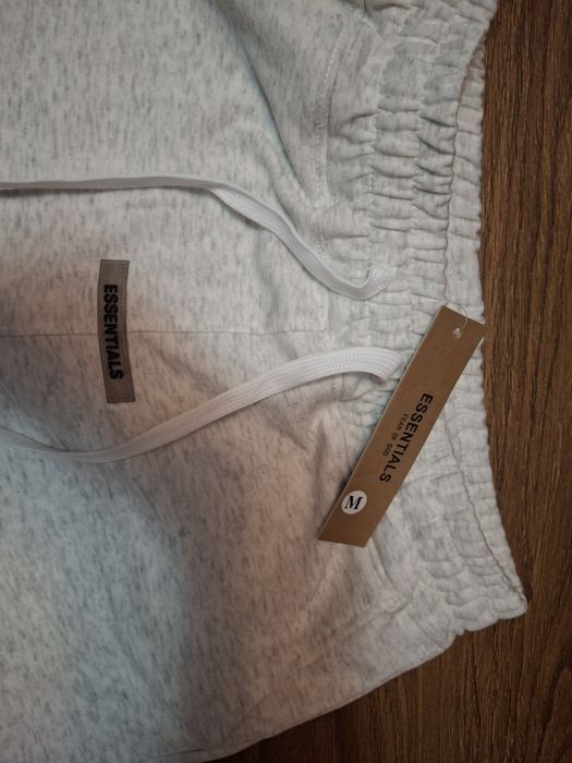 Pantaloni scurți Essentials Fear Of God