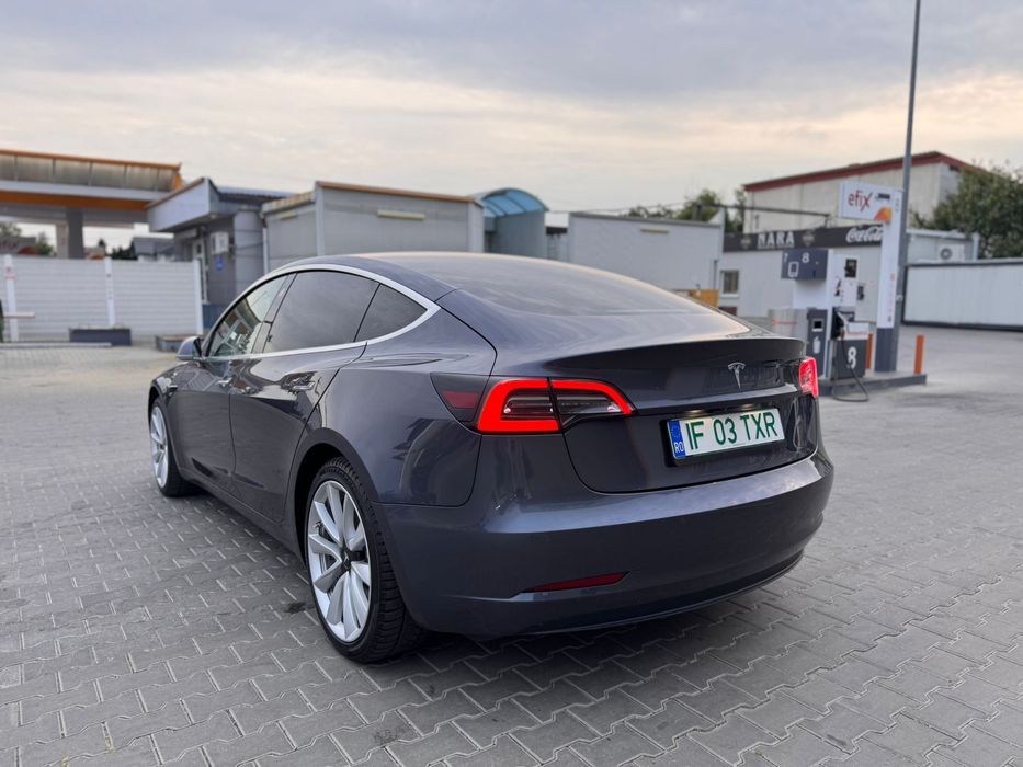 Inchiriere masini Uber / Bolt