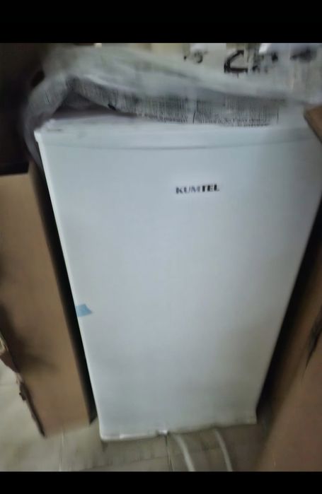 Холодильник офисный, (мини Холодильник)