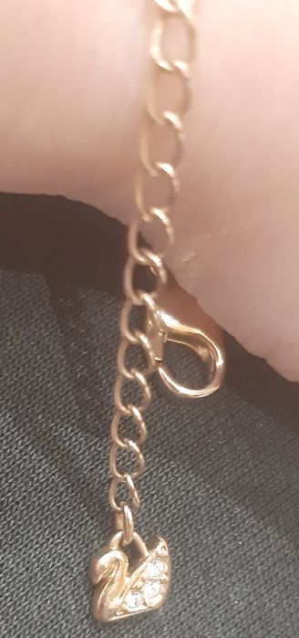 Гривна на свъровски