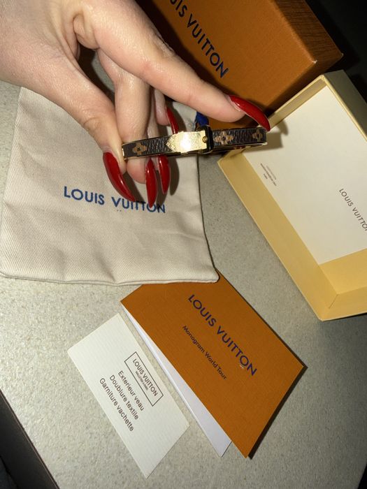 Гривна Louis Vuitton с кутия