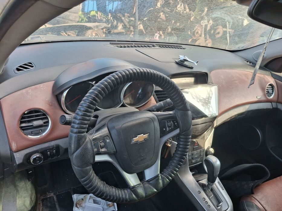 Запчасти шевролет.