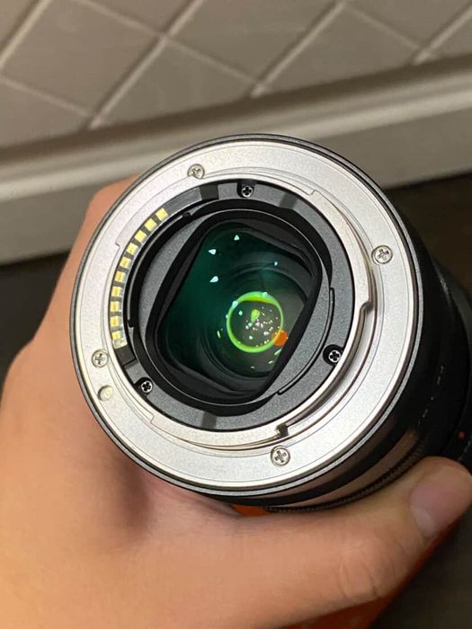 объектив Sony FE 35mm f1.8