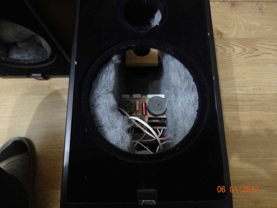 Canton Ergo 32 DC-кутии