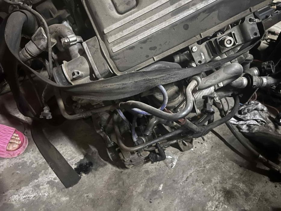 Vand motor cutie si ambreaj bmw provine de pe e 39 merge si pe e 46