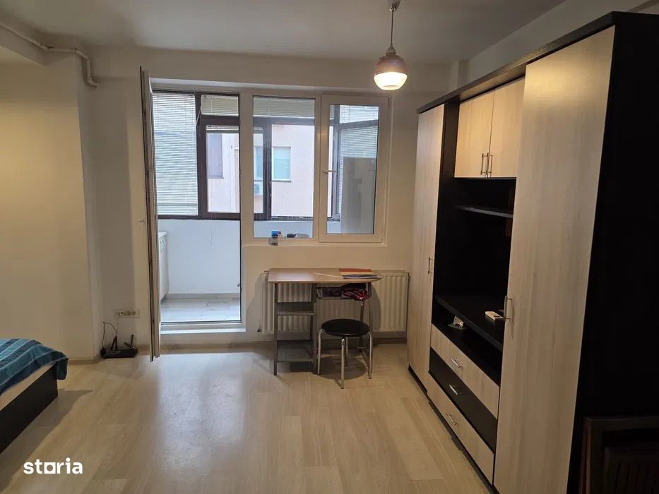 Garsonieră de vânzare – 53.500 €-Str. Tineretului