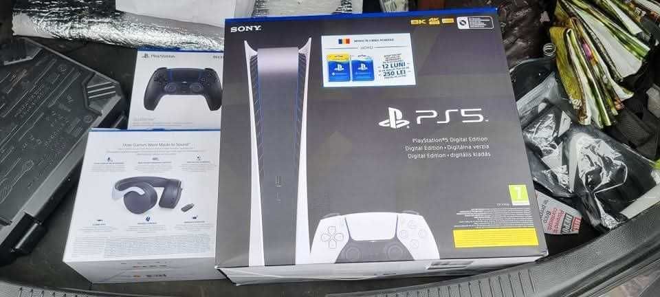 Pachet Complet PS5 Digital Edition + SSD 2TB Corsair + Căști Pulse 3D + 2 Controllere