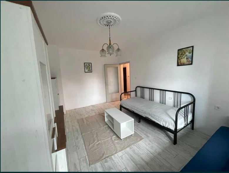 Дава се под наем Двустаен апартамент в София, Полигона - 75 кв.м за 561 € - Снимка #5