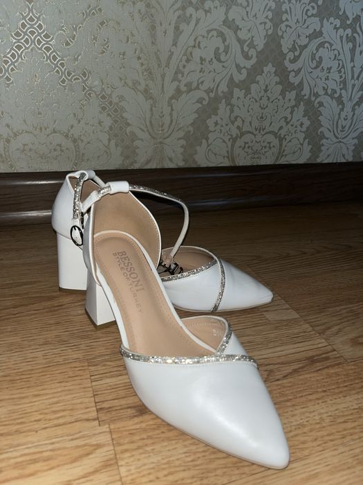 Женская туфли