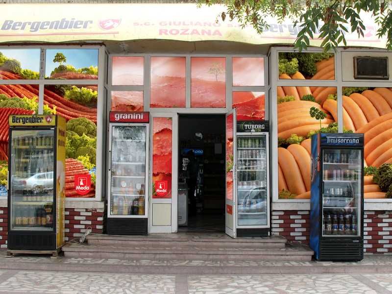 Amenajari si Decorari/Colantari vitrine MAGAZINE -realizam si grafica!