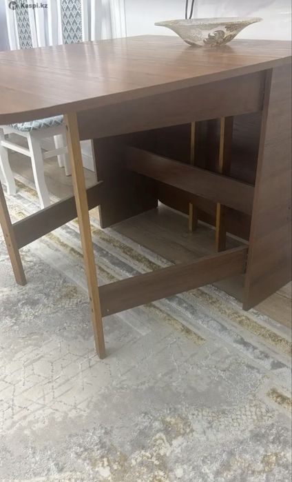 Обеденный стол книжка