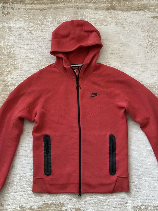 Nike Tech Fleece - S