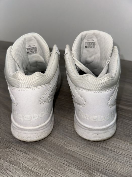 Ghete Reebok  marimea 36,5 (23,5 cm)