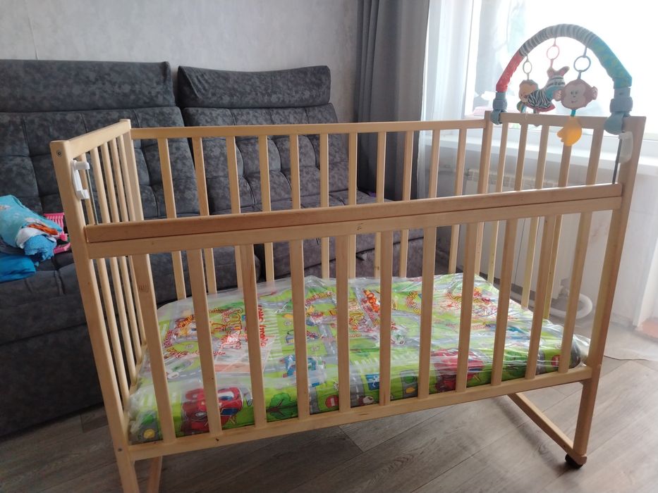 Продаю детскую кровать