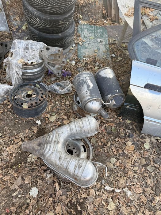 Продам зимний резины комплект