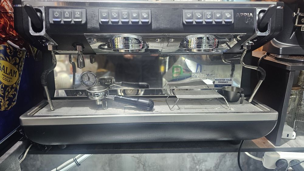 Кофемашина Simonelly