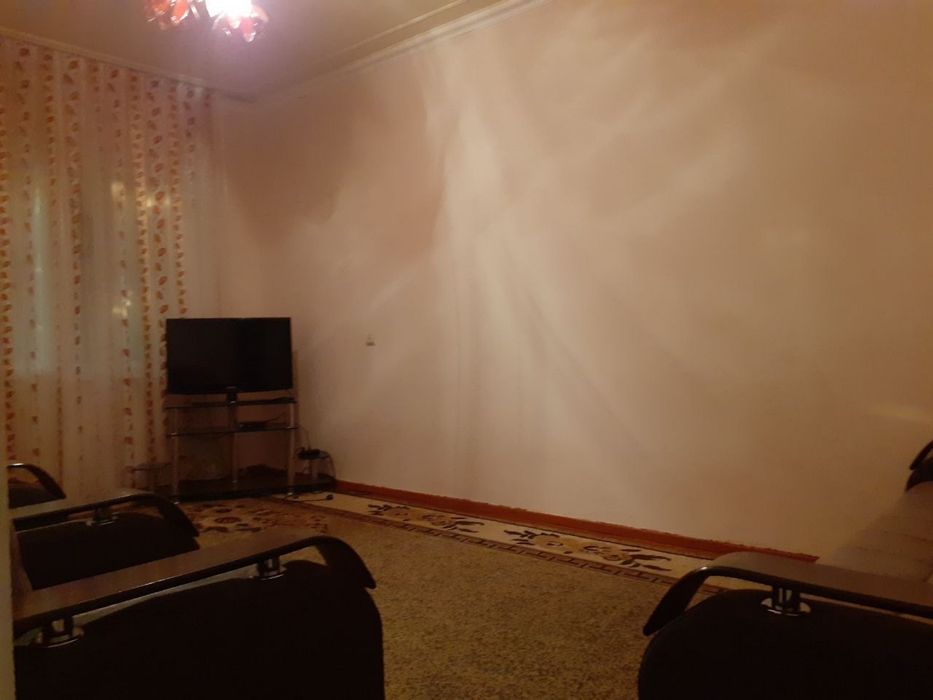 Bollarga kvartira Sebzor ganga
