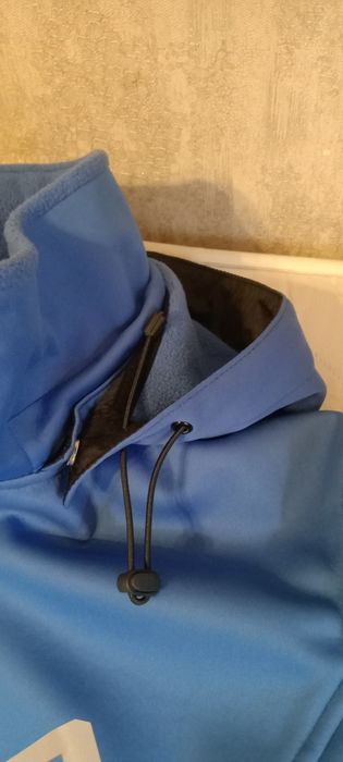 Куртка новая р.15-16 лет