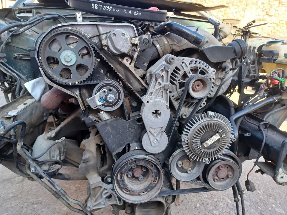 Двигател за  passat b5 1.8l 125.k